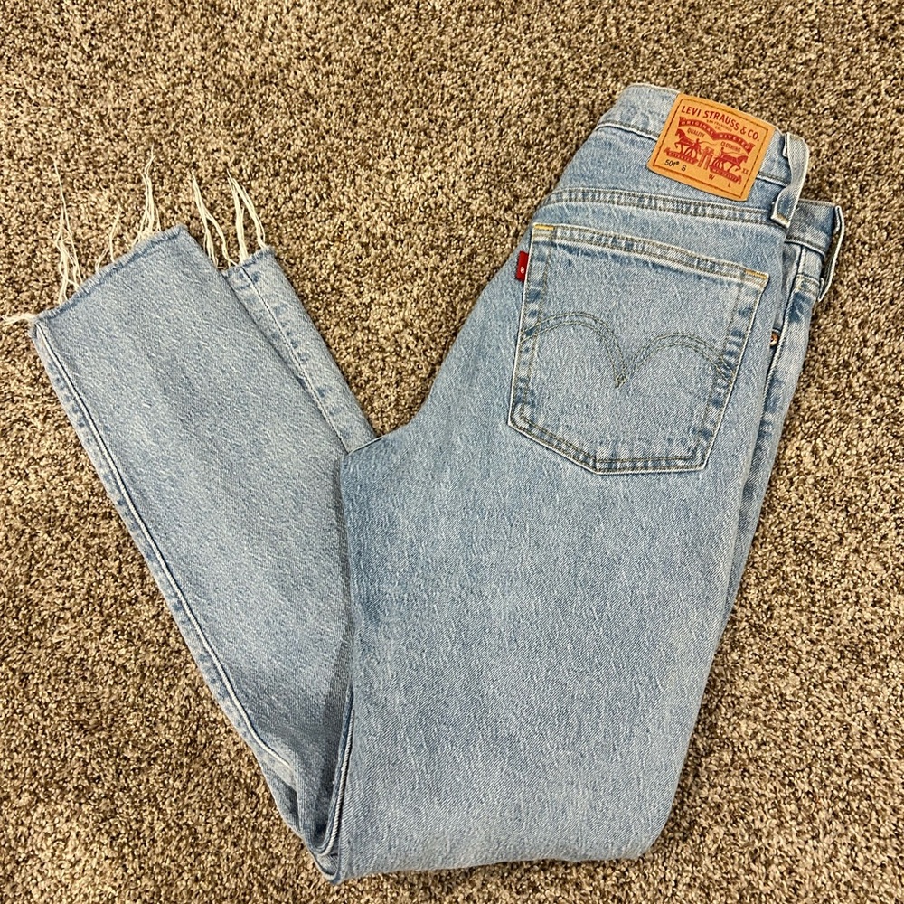 Levi's Light Blue High Rise Women's Jeans